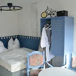 Ostsee Radlerpension ゲストハウス